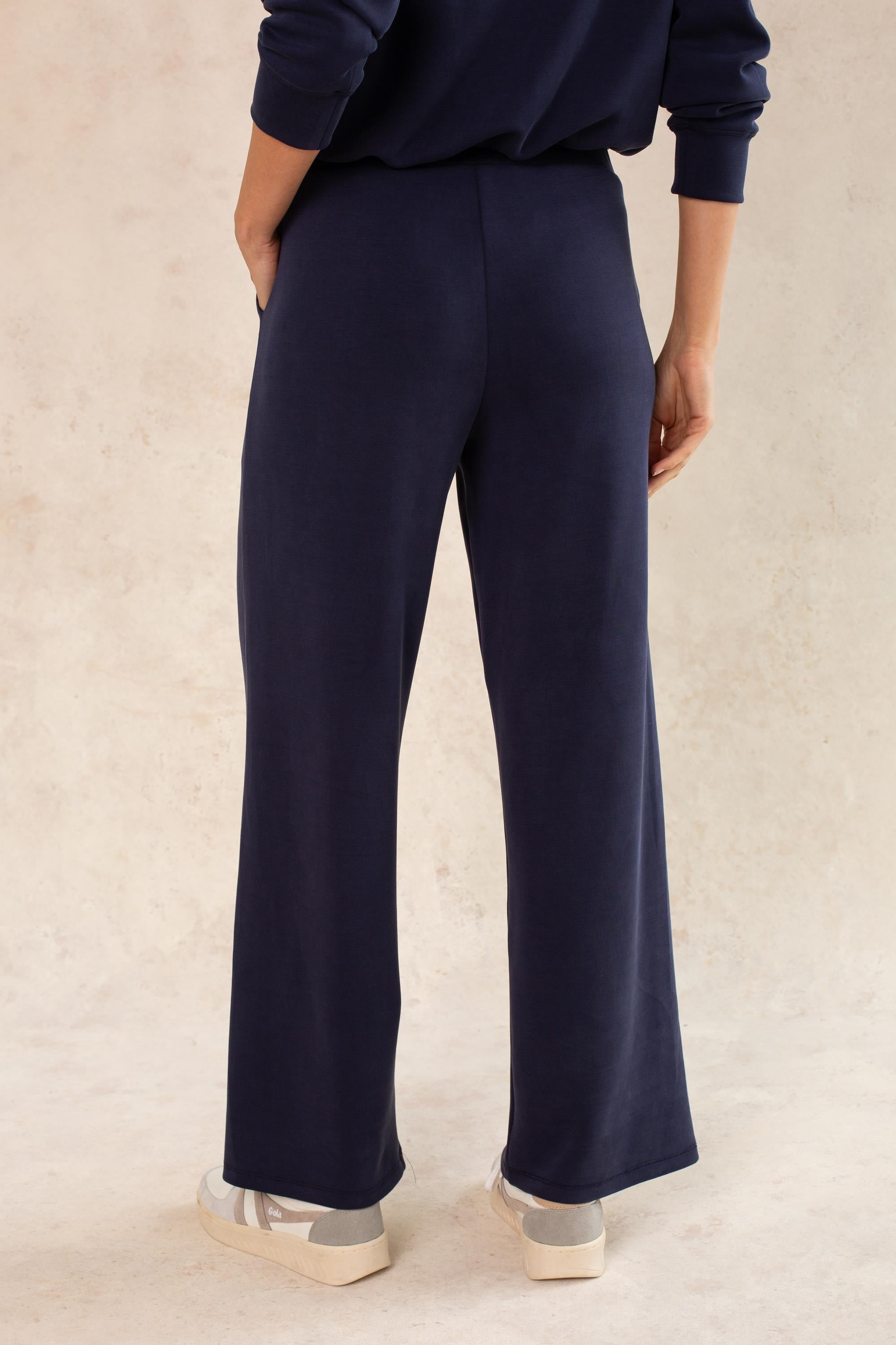Scuba Wide Leg Pant