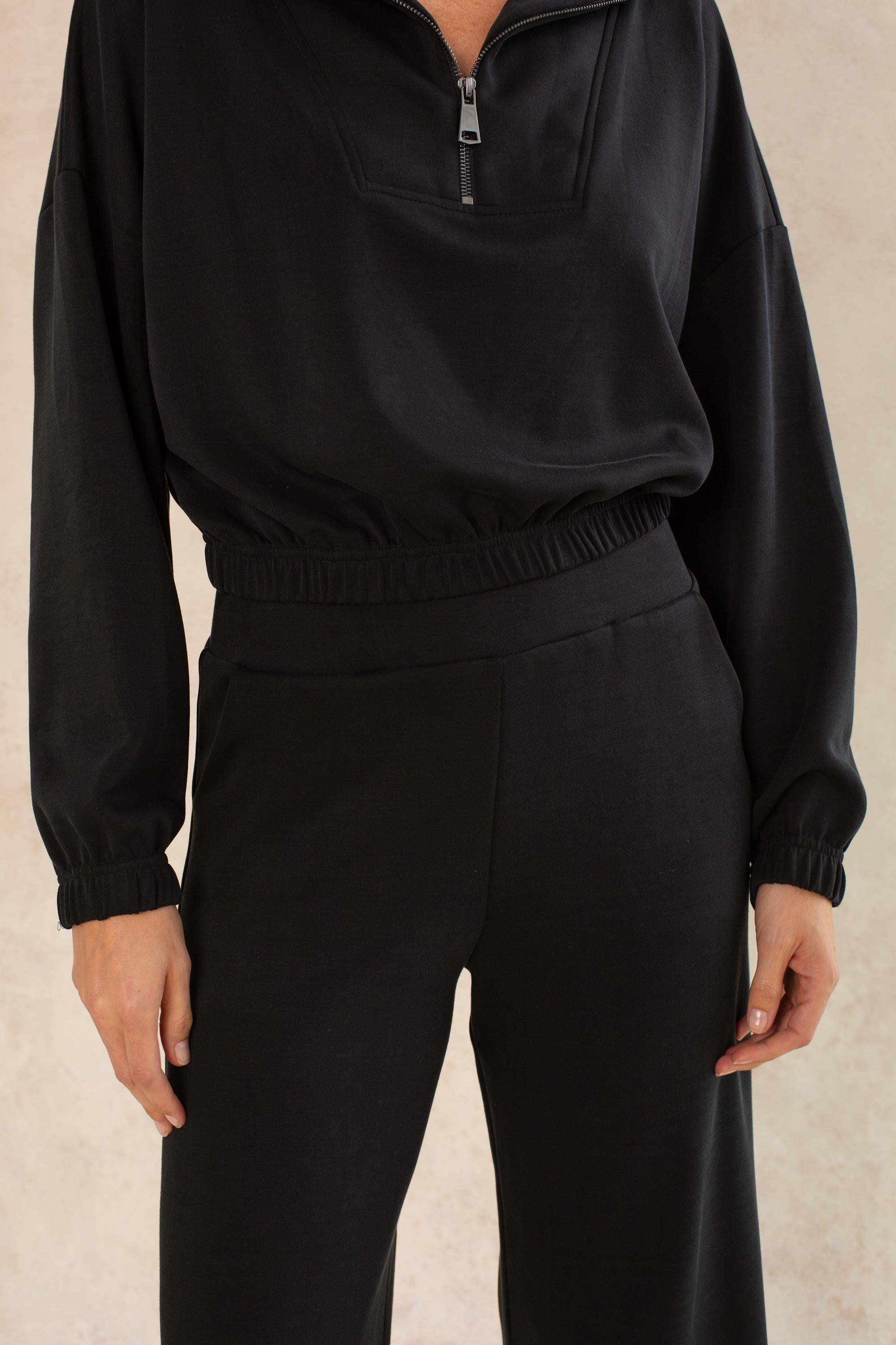 Scuba Cropped Quarter Zip