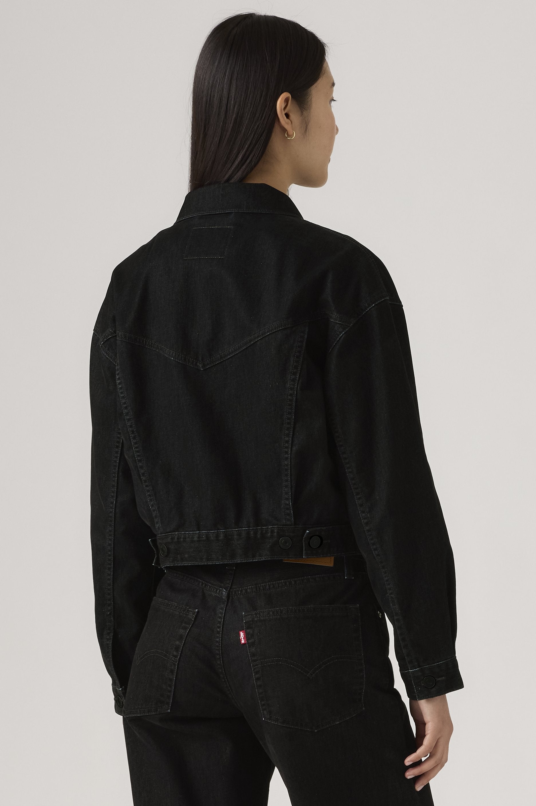 Shrunken 90s Trucker Jacket