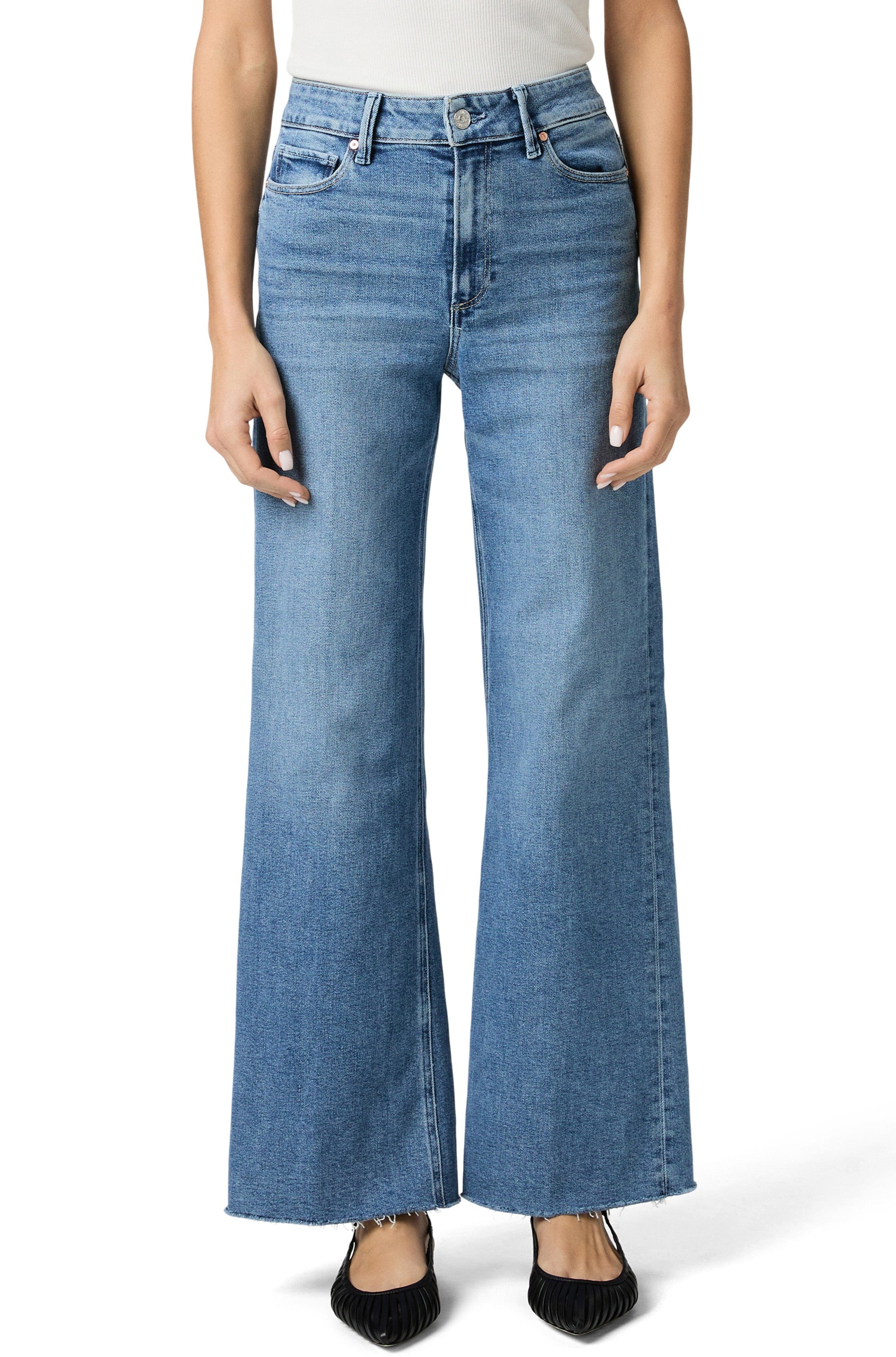 Anessa 31 W/ Raw Hem In Big Sky