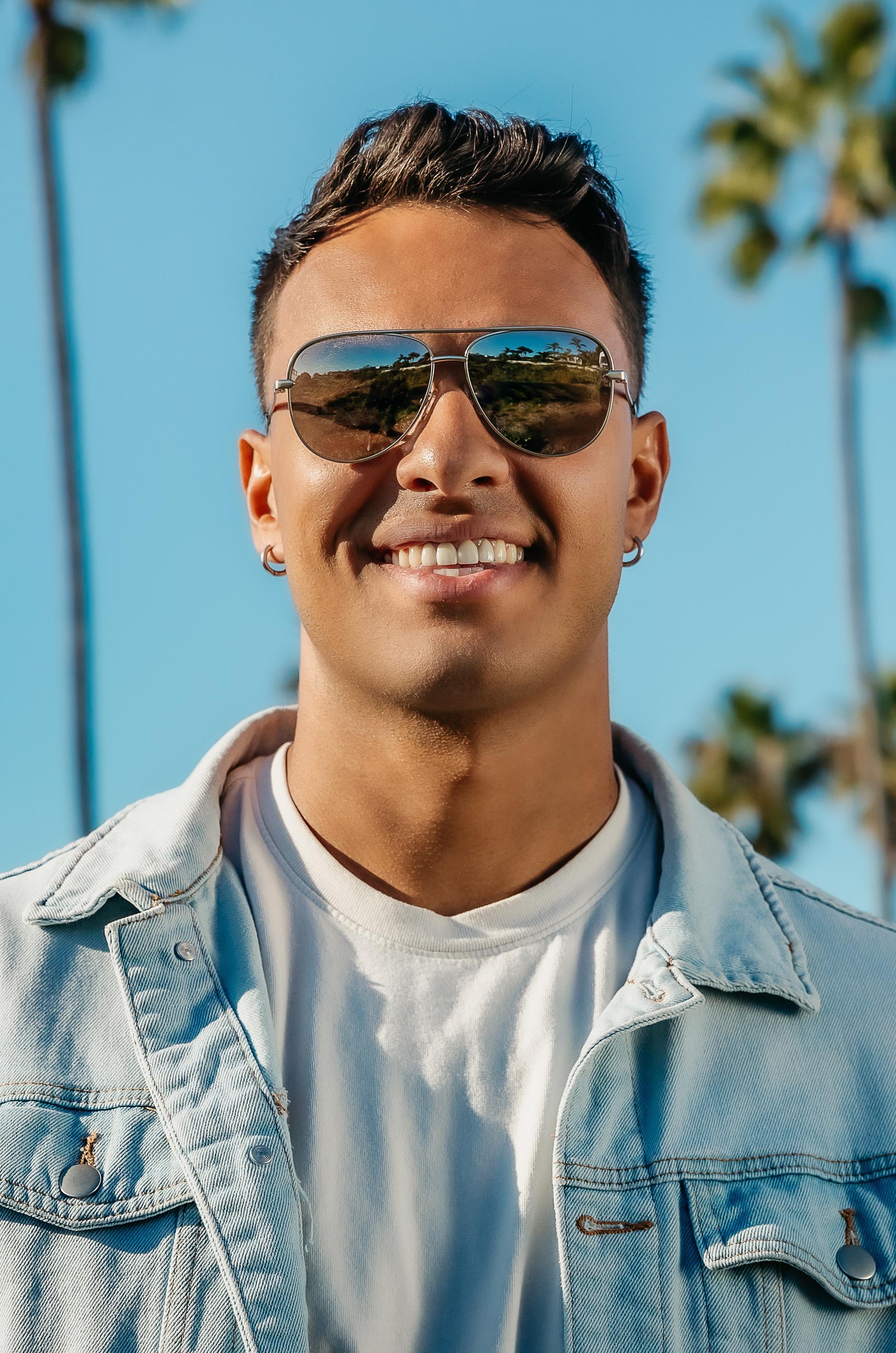 Shadow - Matte Silver