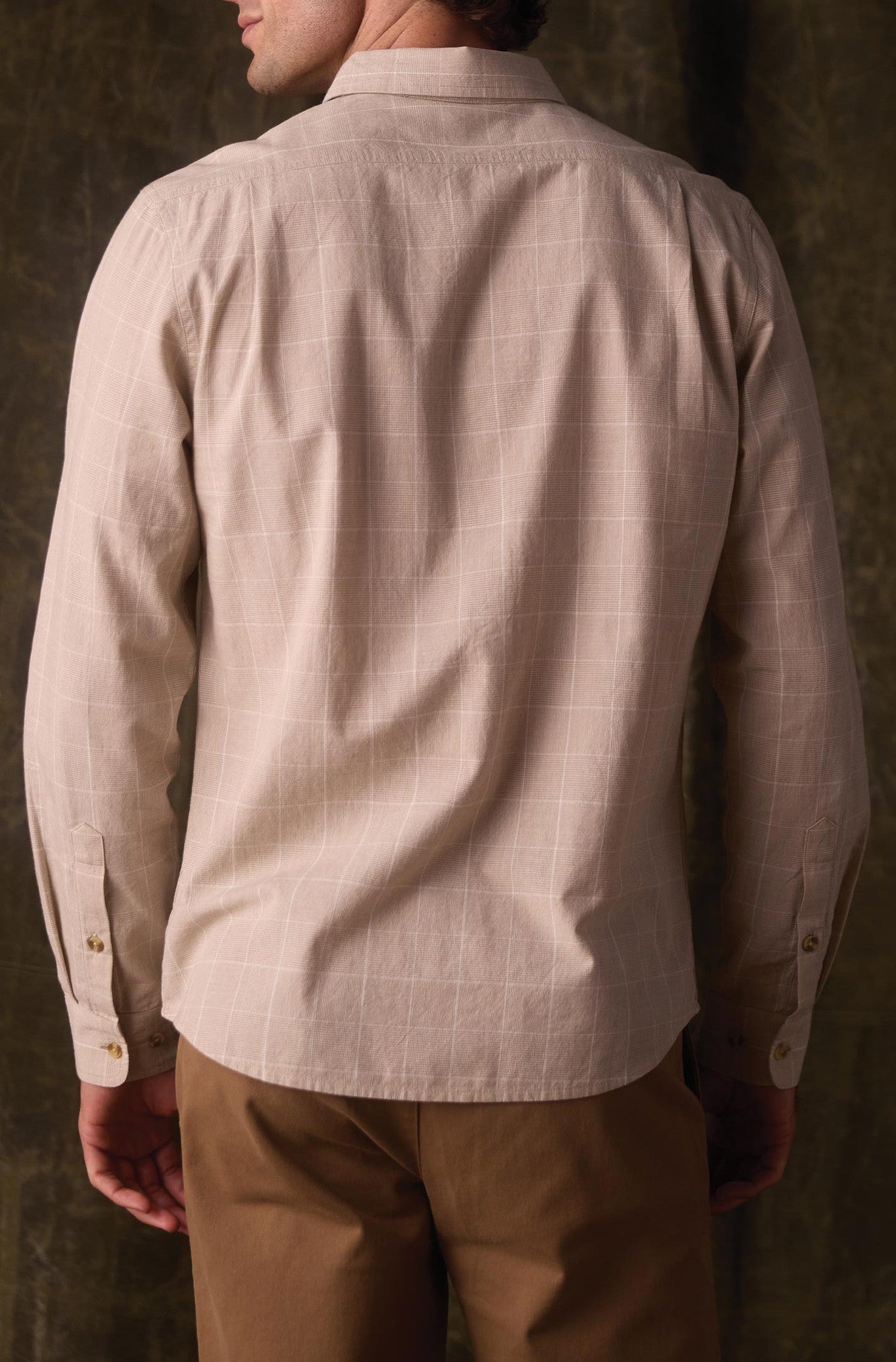 Nikko Classic Button Up