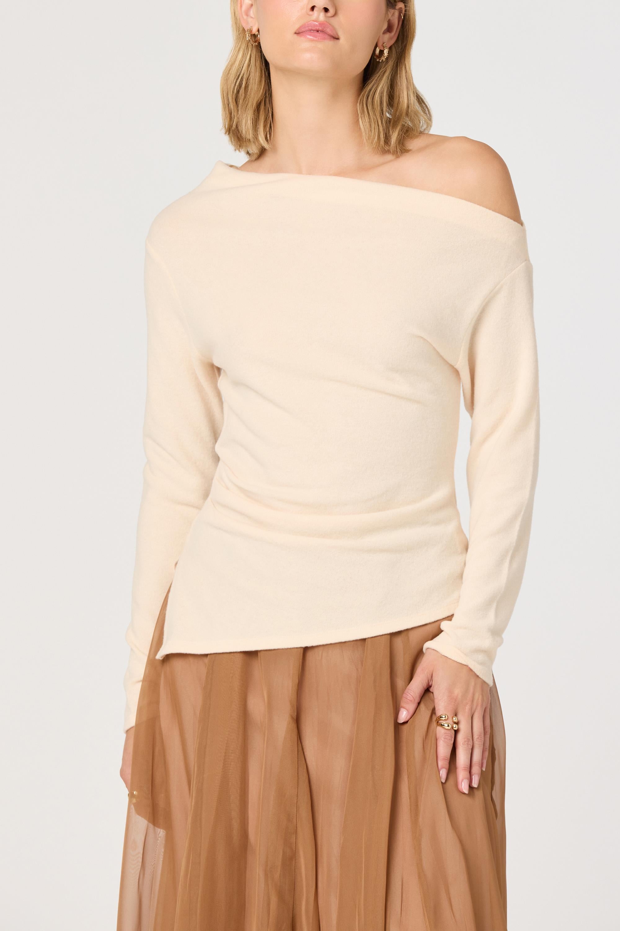 Miah Cold Shoulder Top