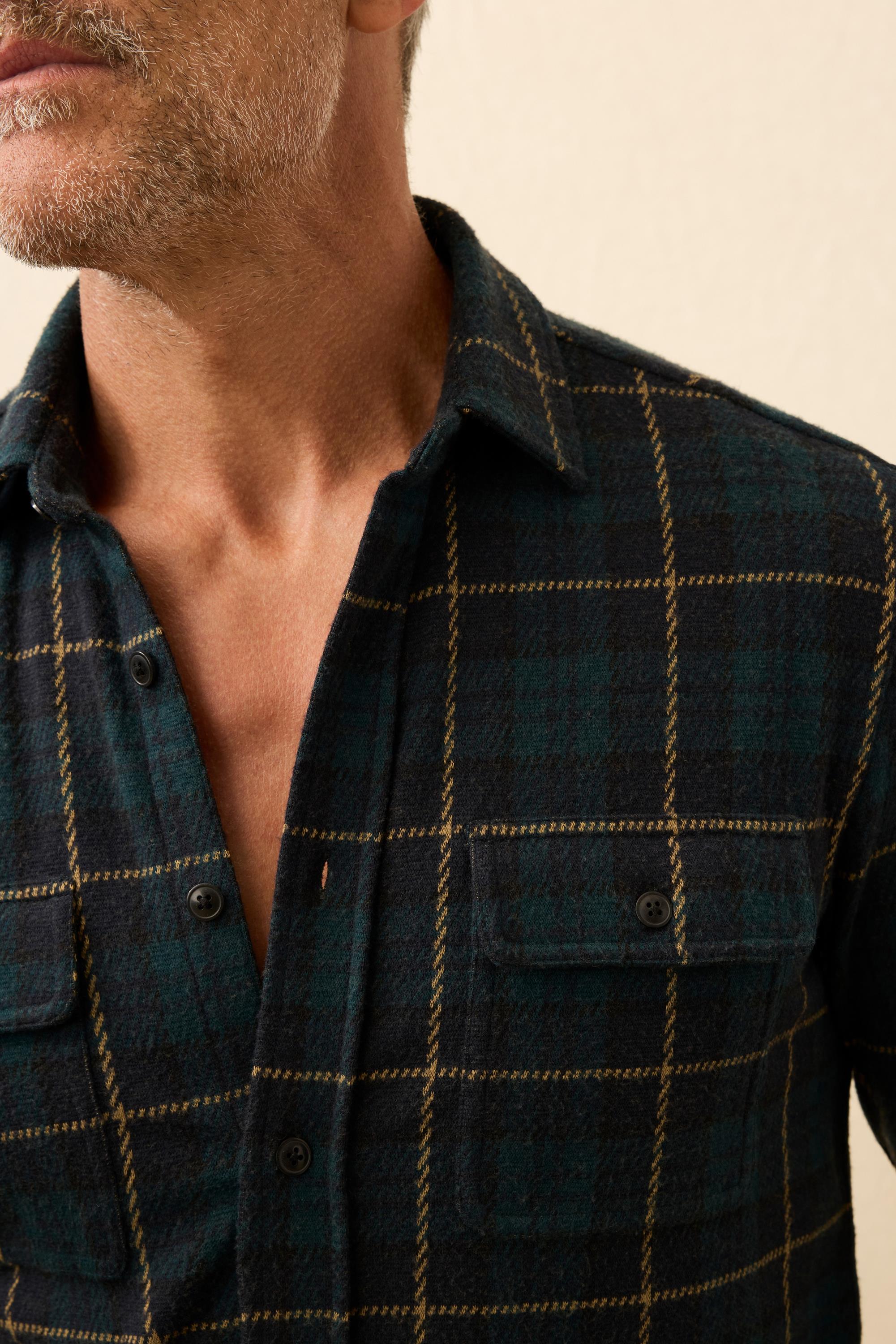 Legend Sweater Shirt